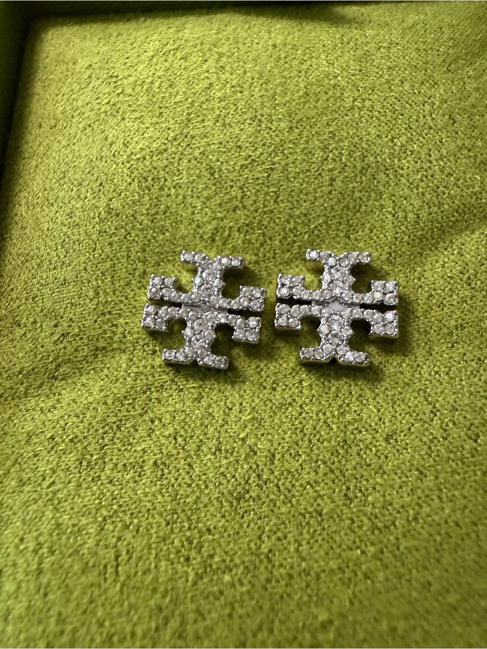 Tory Burch Icon Pave Stud Earrings Silver/Crystal logo luxe statement classic - Picture 4 of 5
